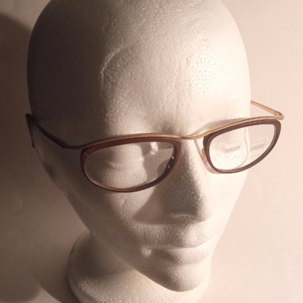 NEW 1990s ZEISS Unisex Vintage Oval Metal Gold and Brown Colored Eyeglass Frame